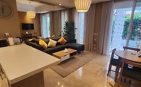 Gardenia Cfc By Ib Signature - Cosy 1Bedroom Apt With Wifi, 24X7 Security, Parking, Self Check-In, Large Terrace, Walk To Cafes And Gym